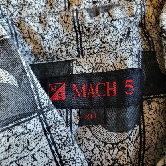 Men’s Shirt - Picture 2 of 2